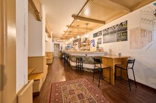 Lloguer Local Comercial a Avenida santiago 4. Cafetería en excelente ubicación