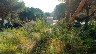 Residential Plot in Carrer joan maragall 21. Terreno en venta premia de dalt