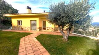 Xalet a Fogars de la Selva. **chalet/ torre en venta en fogars de la selva con vistas a la m