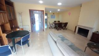 Maison à Premià de Dalt. Casa pareada con zona comunitaria en premia de dalt
