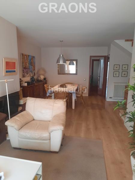 Foto 60af4db9-a979-4508-9212-d6ef6b57ceca. Doppelhaus mit heizung parking in Sector Est Premià de Mar