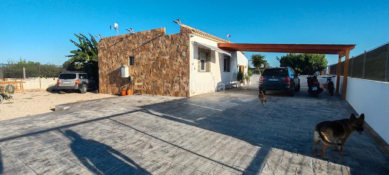 Foto baf87905-a114-40b0-a4b2-109dd993fa4b. Casa a n-332 248 a Bulevar del Xúquer Cullera