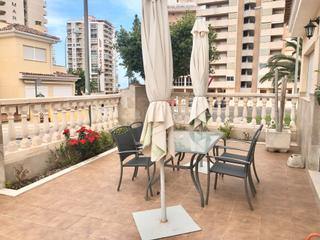Chalet  Carrer de la pineda 20. Chalet adosado en segunda línea.