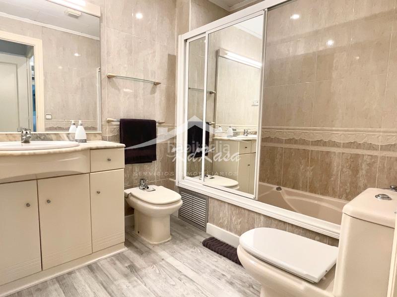 Foto 0d8b7781-5f67-46de-bdfb-b15862358985. Etagenwohnung mit heizung pool in Centre Salou