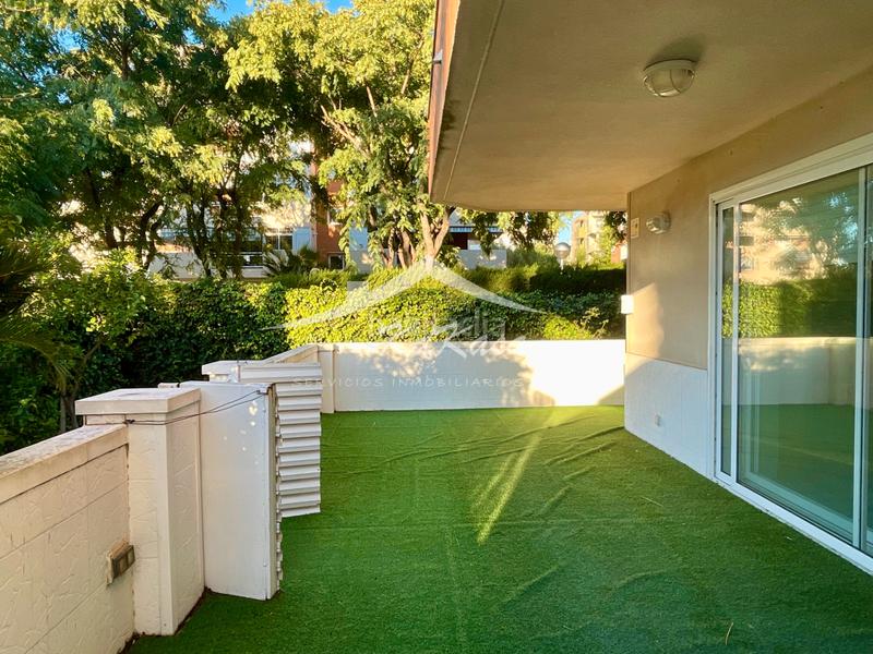 Foto 30db93b3-d8b9-44a0-9547-ba696d77580c. Etagenwohnung mit heizung pool in Centre Salou