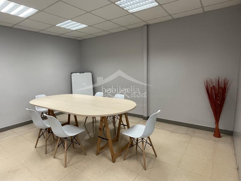 Foto 02c6e04f-bf82-4918-86b2-6372ea076886. Miete büro in carrer de l'heura 2 in Vila-seca poble Vila-seca