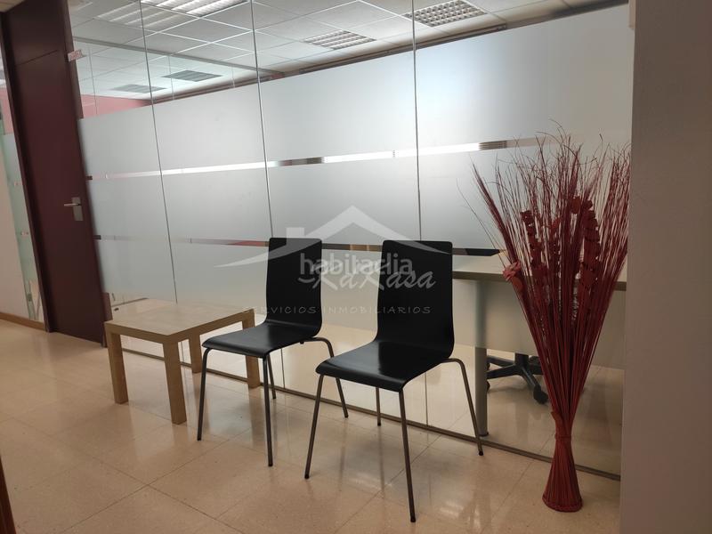 Foto 6aece5f6-b3d1-4eae-af01-7ee614758bf7. Miete büro in carrer de l'heura 2 in Vila-seca poble Vila-seca