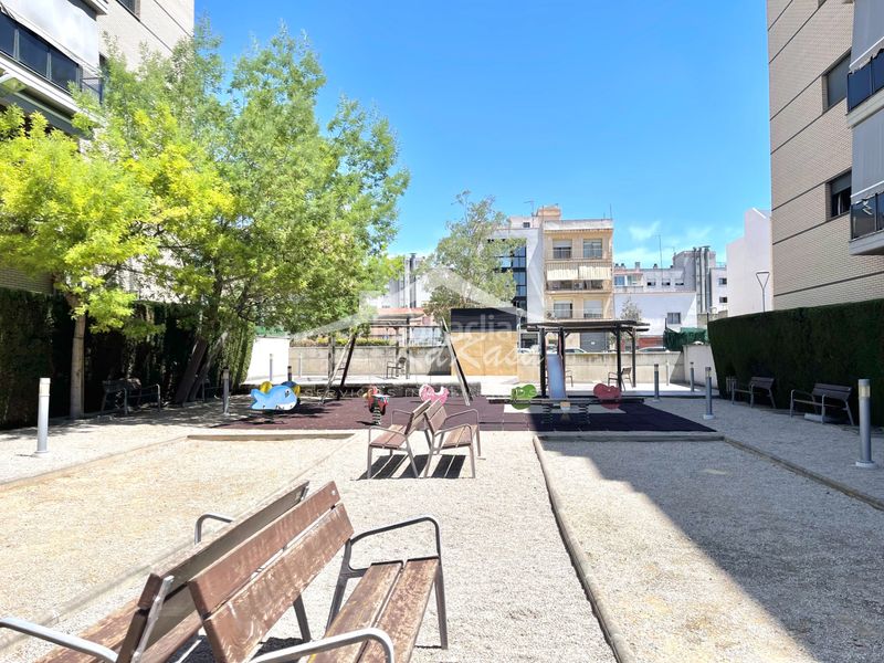 Foto ac28ca72-50d8-4525-8354-3ffa3f3260de. Pis amb calefacció aparcament piscina a Vila-seca poble Vila-seca