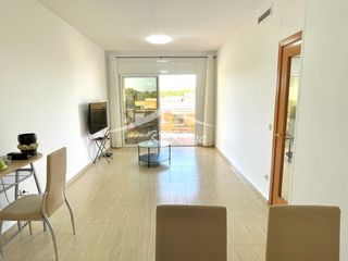 Ático  Carrer de la tramuntana. Ático de 3 habitaciones, 2 baños, parking y trastero opcionales.