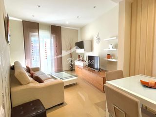 Flat  Avinguda d'estanislau figueres. Piso reformado de 2 habitaciones muy cerca de rambla nova