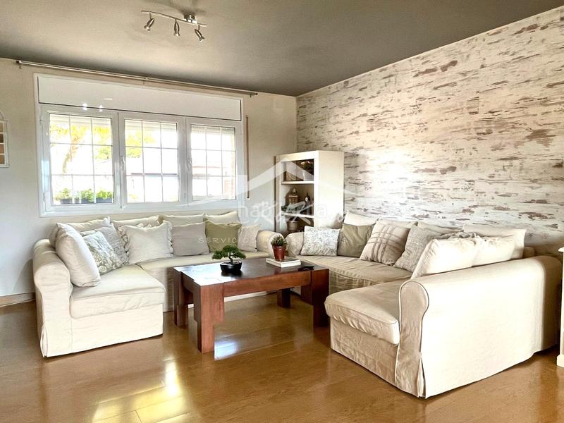 Foto 26e177ad-53d0-4355-999c-05ab7a50bfee. Chalet con camino riscaldamento parcheggio piscina in Alpicat