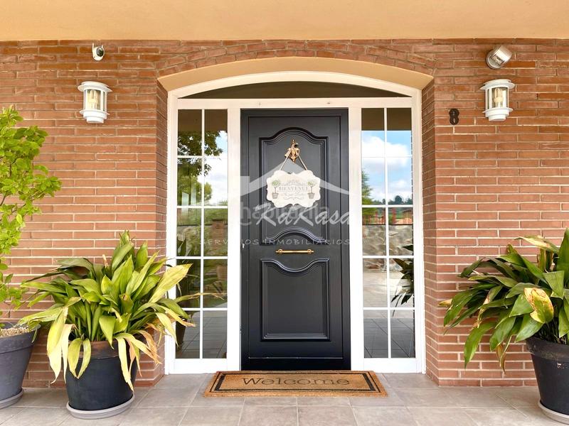 Foto 419af559-14e2-476a-8863-f8cc6a33ba61. Chalet con camino riscaldamento parcheggio piscina in Alpicat