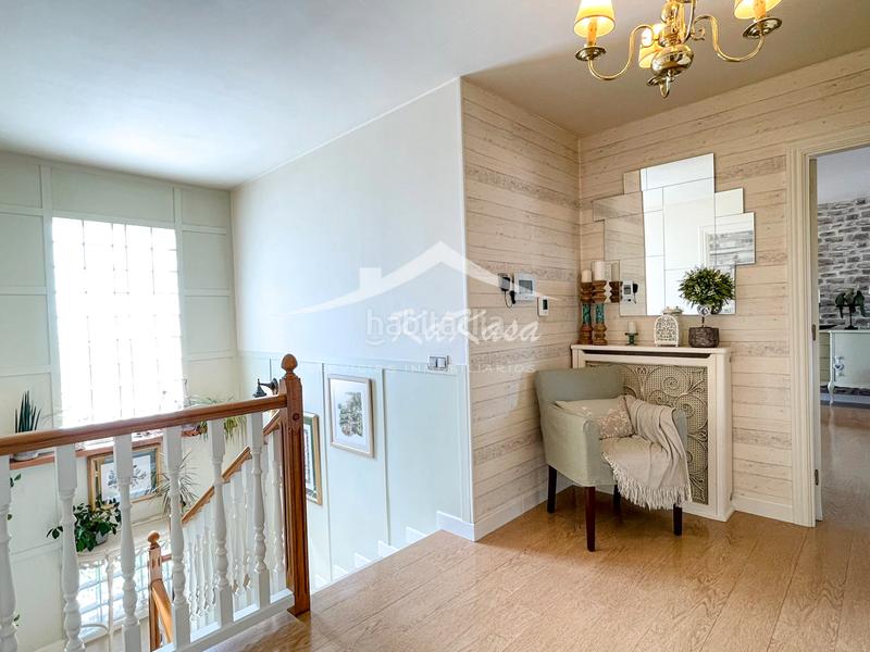 Foto d445d61e-feec-463f-b9a8-5004128a0b5d. Chalet con camino riscaldamento parcheggio piscina in Alpicat