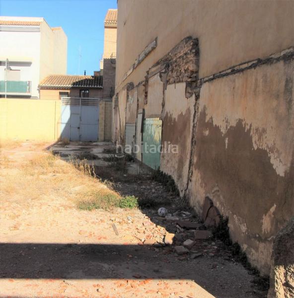 Foto a02adb4d-4bf8-4ab7-b654-00963bdea2af. Terreno residencial solar en el centro historico en Massamagrell