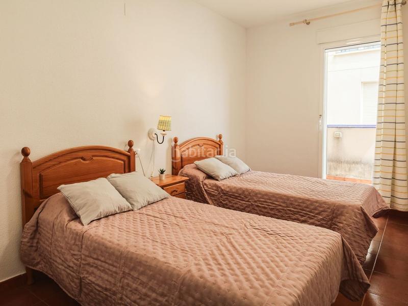 Foto 430fcc5e-9c21-4a88-af44-d5852c44b819. Planta baixa amb aparcament piscina a Centro-El Castillo Sagunt