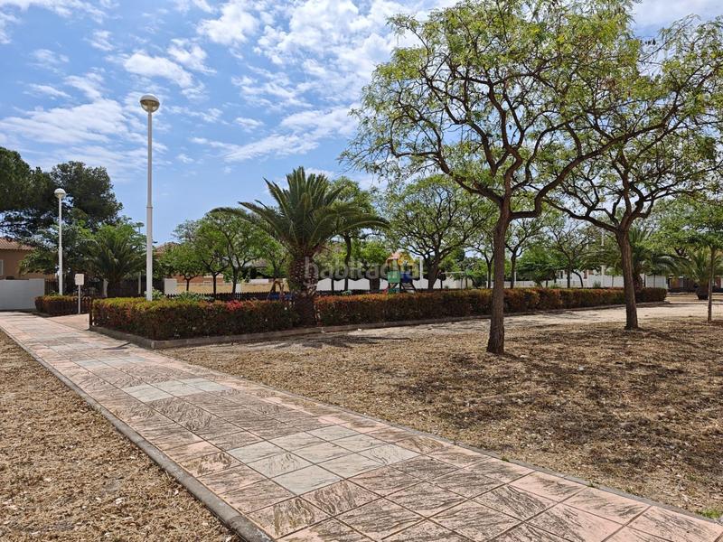 Foto ebb56021-cbc4-4ec6-a7df-091b3f9a1575. Planta baixa amb aparcament piscina a Centro-El Castillo Sagunt