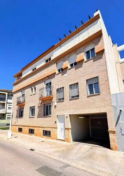 Foto 8d0a7129-9321-4aea-b8c0-b0d632edf71a. Casa adossada amb calefacció aparcament a La Barraca - Santigons Puçol