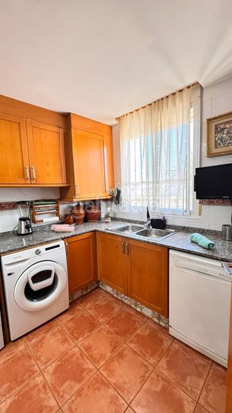 Foto b707757f-f119-4c81-98b3-b54d842d6775. Casa adossada amb calefacció aparcament a La Barraca - Santigons Puçol