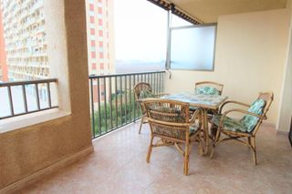 Location Appartement à Playa del Puig. Alquiler anual con vistas al mar!