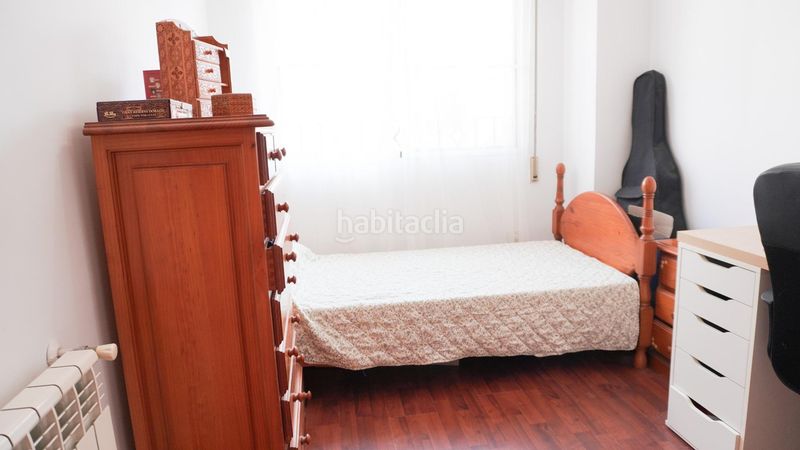 Foto 0aa197aa-970c-483d-9c53-588f6da86c79. Casa aparellada amb calefacció a playa puerto de Sagunto Sagunt