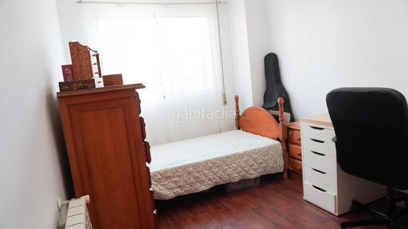 Foto 2ee8a558-cc18-4f02-a2de-0791ec6ab8d7. Casa aparellada amb calefacció a playa puerto de Sagunto Sagunt