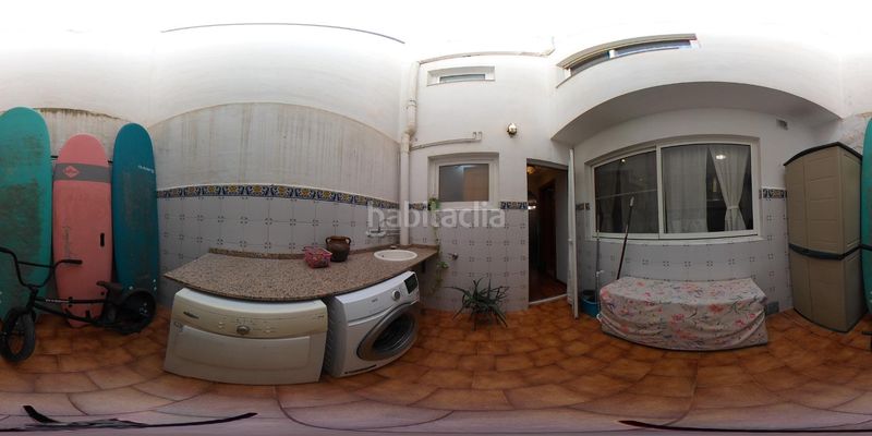 Foto 6b3c4d1b-5170-40ab-aabf-1199fecebeb0. Casa aparellada amb calefacció a playa puerto de Sagunto Sagunt