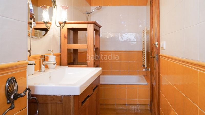 Foto 7099ede0-b8fd-4920-ae13-351cb6888afa. Casa aparellada amb calefacció a playa puerto de Sagunto Sagunt