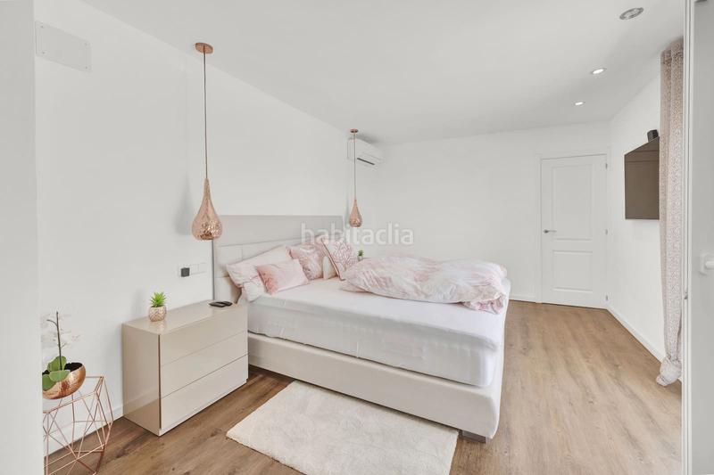 Foto 093380dd-58eb-42d0-953b-ea6de2dce3a2. Chalet avec cheminée parking piscine dans Costa d´en Blanes Calvià