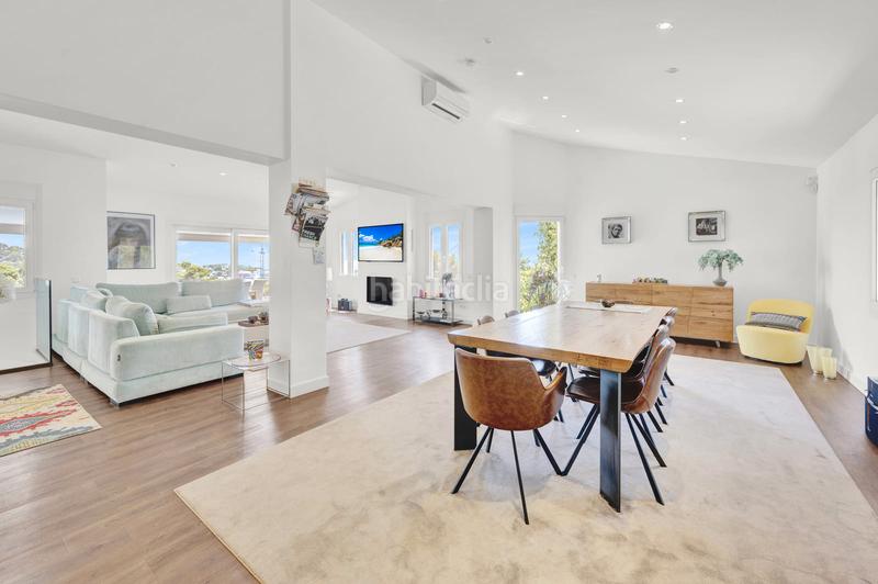 Foto cb530b4f-be9b-47f0-8462-417525245055. Chalet avec cheminée parking piscine dans Costa d´en Blanes Calvià