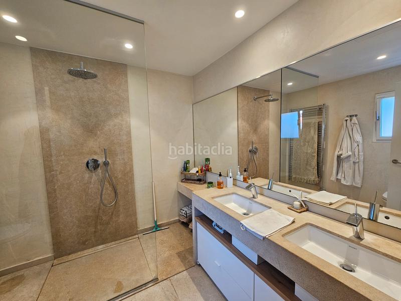 Foto 32b8d8c0-70b8-4883-8c0a-18e35c8a9794. Chalet villa moderna con vistas a la zona verde en Calvià