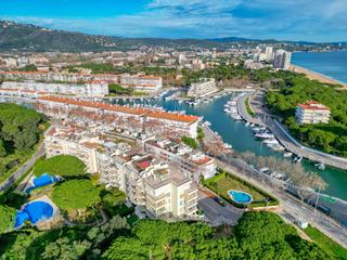 Appartement à Port d´Aro. Piso en venta en puerto naútico, 3 dormitorios.