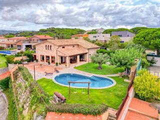Chalet à Sant Pol. Chalet en venta en les bateries, 5 dormitorios.
