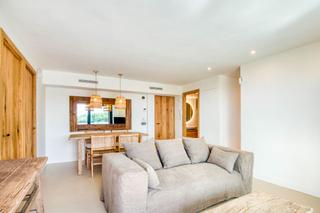 Apartamento en Los Pinos-Politur. Apartamento en venta en urbanización  politur, 2 dormitorios.
