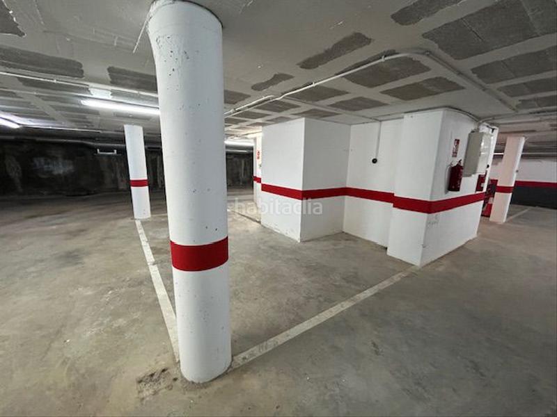 Foto a5e680a3-8984-4e01-a389-48bdef2a1144. Aparcament cotxe a Fenals Platja d´Aro