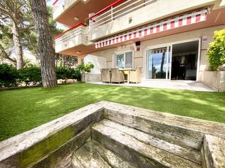 Apartamento en Centre-Platja. Apartamento en venta en 1ª línea de mar, 3 dormitorios.