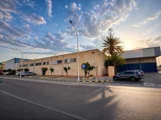 Lloguer Nau industrial a N-330 km. 4. Gran nave logística de 7.344,25 m² en mercalicante | seguridad 2