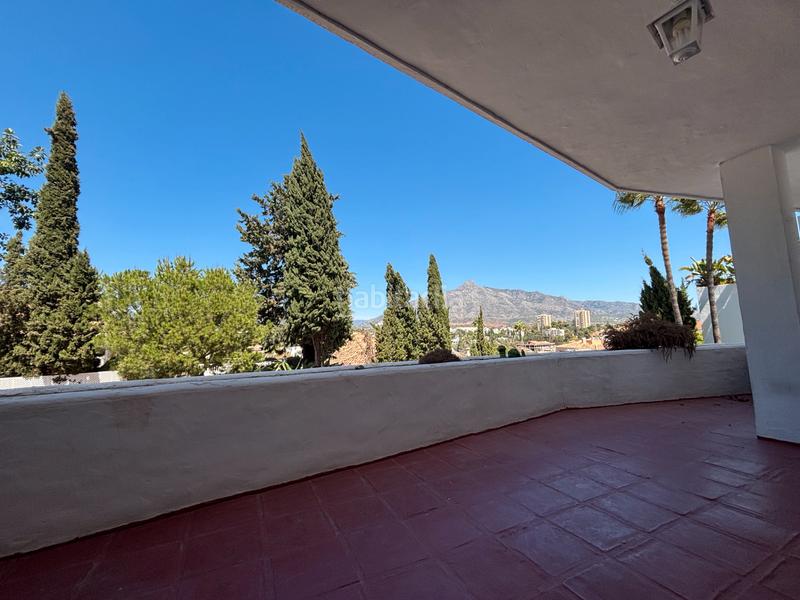 Foto 93a71ab4-8de1-43d8-a2bd-e64f115ac6e7. Appartamento con parcheggio piscina in Nueva Andalucía centro Marbella