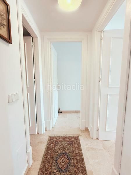 Foto b3e17389-07c2-415a-b1d3-5a8b7b5d2dee. Appartamento con parcheggio piscina in Nueva Andalucía centro Marbella