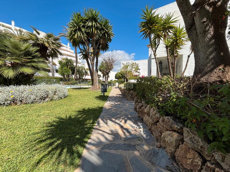 Foto 2385faef-bf06-4416-9d39-c8c6f9bc2362. Piso en Nueva Andalucía centro Marbella