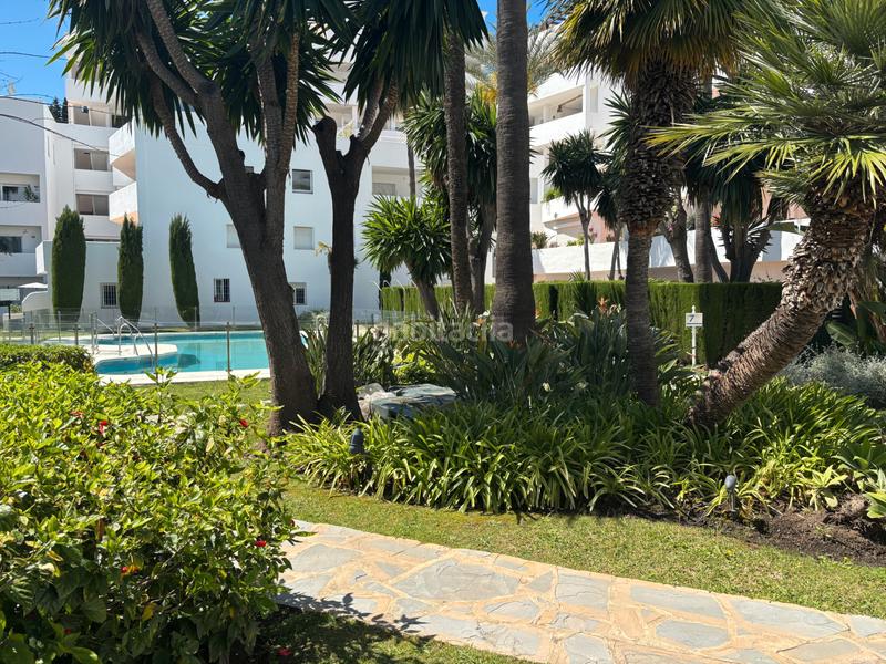 Foto 5076339d-4ca8-43ad-8489-a147a7c8978f. Piso en Nueva Andalucía centro Marbella