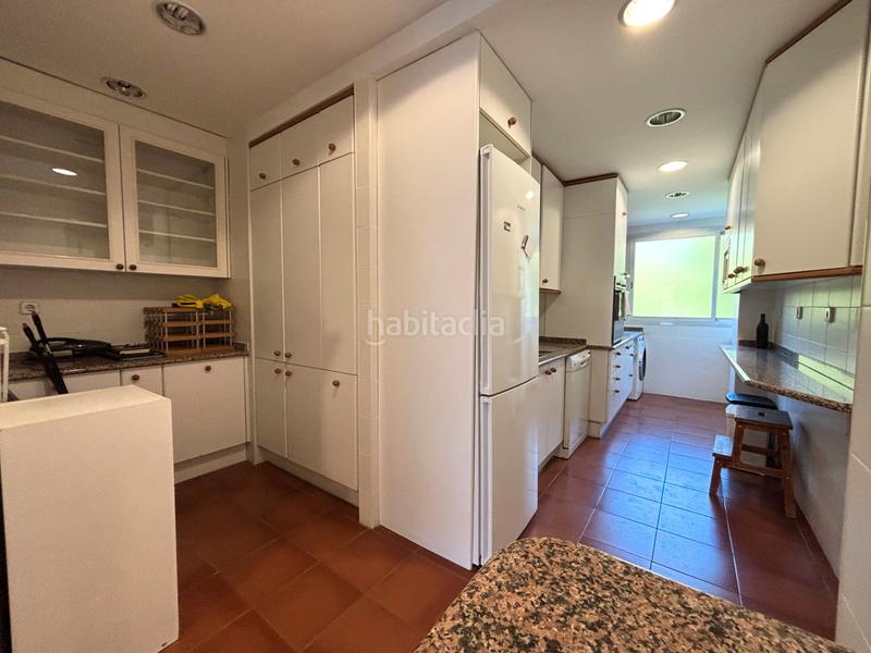 Foto 35549ef0-8088-46e2-9927-c6d425008f6d. Alquiler piso en Fuentelarreina Madrid