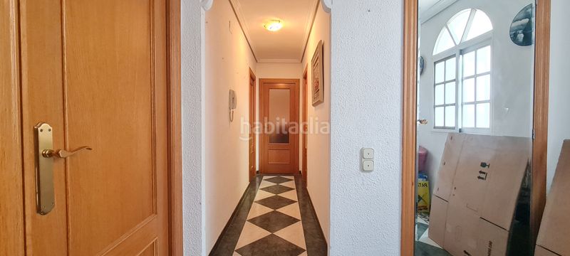 Foto d4f77744-8a97-4a06-b0a2-b21d03a10dcb. Pis a Zona Concordia Burjassot