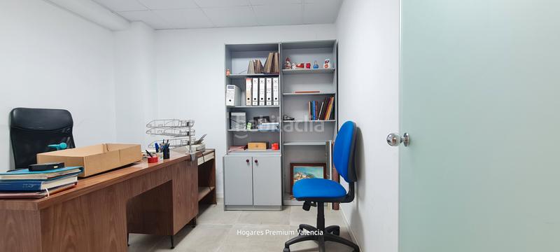 Foto 12252e2f-afef-47f0-8a4e-38d642570f4a. Location local commercial dans carretera de llíria 87 dans Burjassot