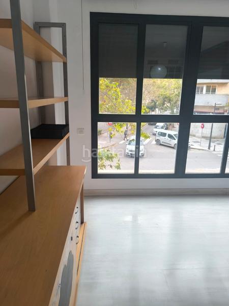 Foto 4f90fd30-b623-49ec-9263-b3418243b58b. Alquiler piso alquiler de vivienda en complejo residencial. 2 habitaciones, amueblado y superterraza. en Valencia