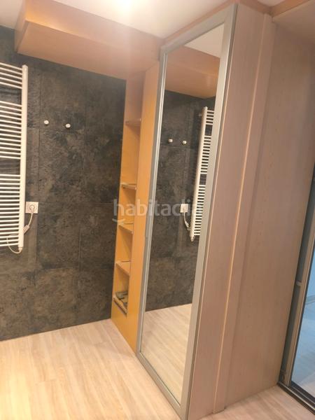 Foto ac1b28bd-e249-4d19-adcb-92b7b48c16b9. Alquiler piso alquiler de vivienda en complejo residencial. 2 habitaciones, amueblado y superterraza. en Valencia