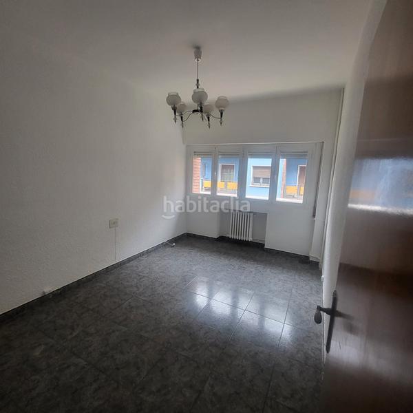 Foto c0cebd01-f817-4f94-bc10-6e0cfdcf70ff. Piso  pleno centro en Plaza de Toros - Barón de Warsage Calatayud