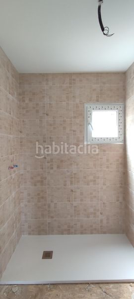 Foto b63f0ffe-0f8d-4644-943a-648a9826abd0. Casa en Mejorada del Campo