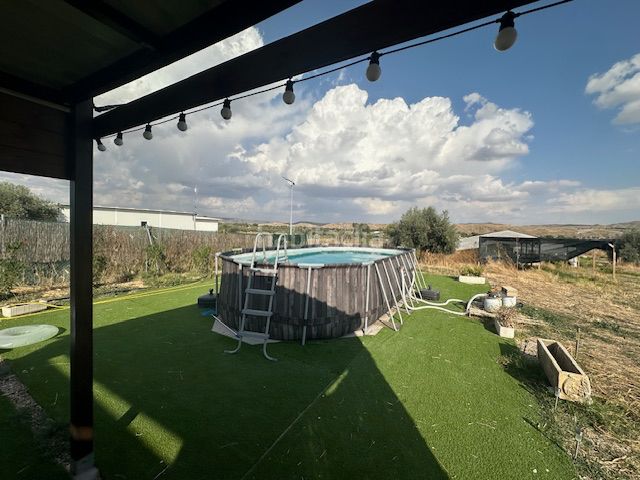 Foto 12586171-58dc-42f4-935d-c0826f9e5555. Finca rústica a Chinchón