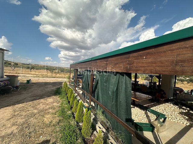 Foto d8557476-adab-4965-8ec1-b94fe37d0a74. Finca rústica a Chinchón