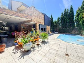 Xalet  Calle zipi y zape. Excepcional chalet independiente en rivas vaciamadrid